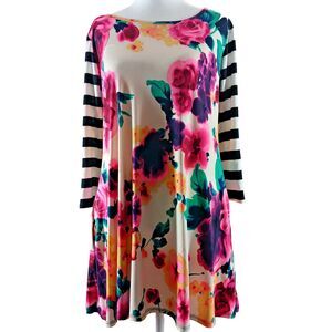 HerShe Womens Sz M Watercolor Floral Shift Mini A-Line Dress Striped 3/4 Sleeve